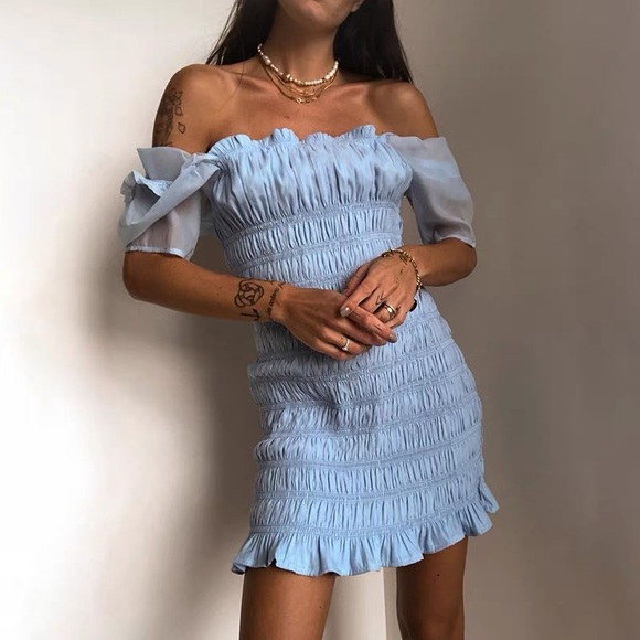 Baby blue elastic dress - Picture 2 of 4